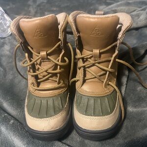 Nike Boots Boys